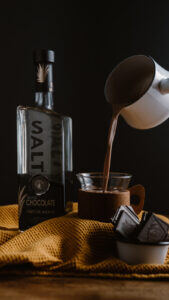 Cocktail studio photo